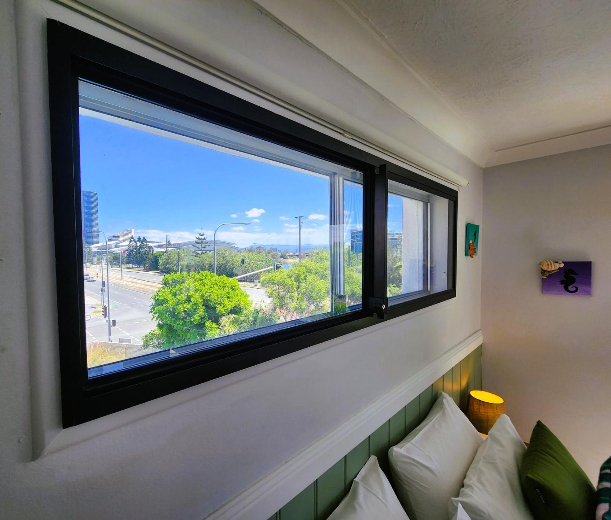 Apartment Broadbeach, Stylish Close To Everything Gold Coast